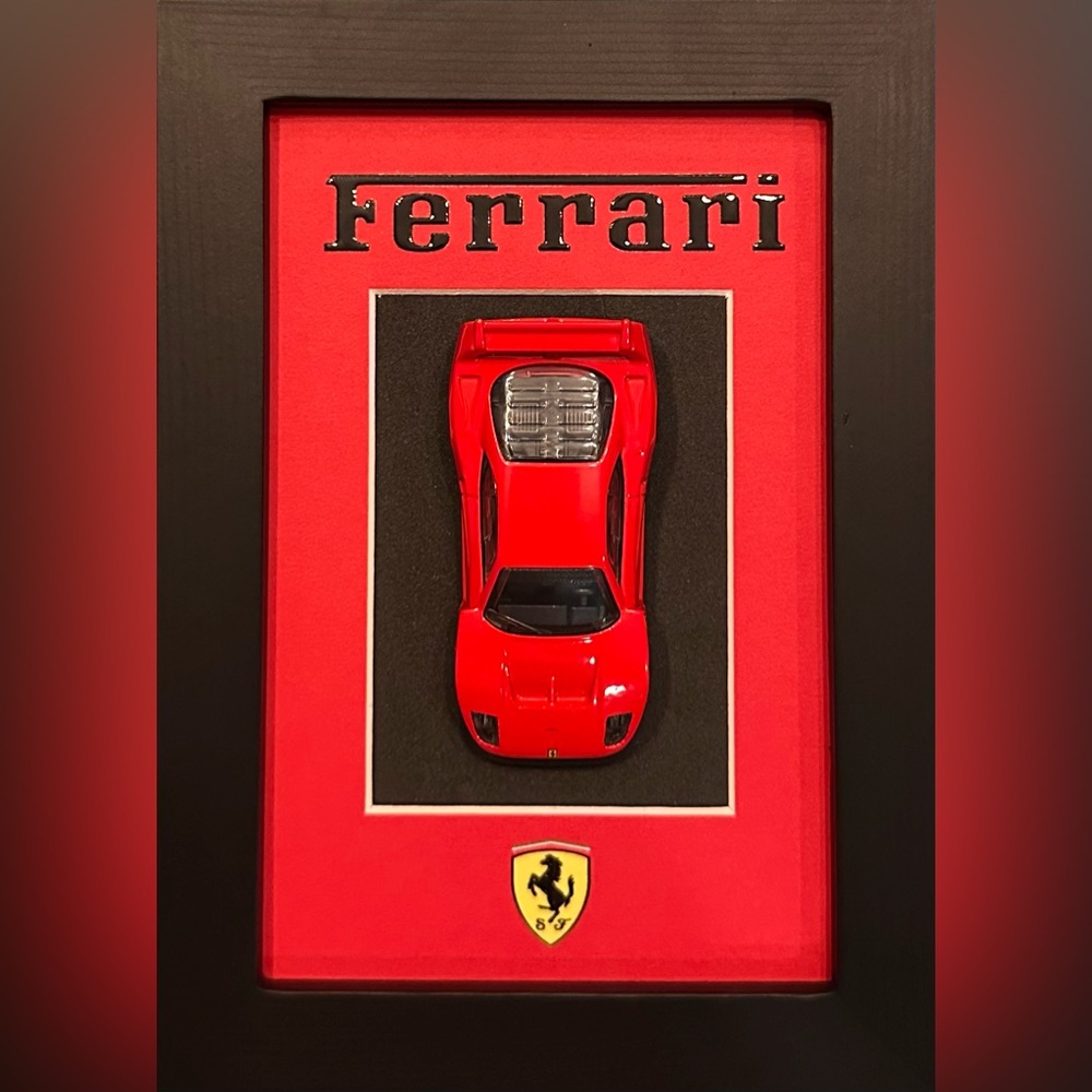 Ferrari F40 Competizione Framed Display  1:64 Model Art